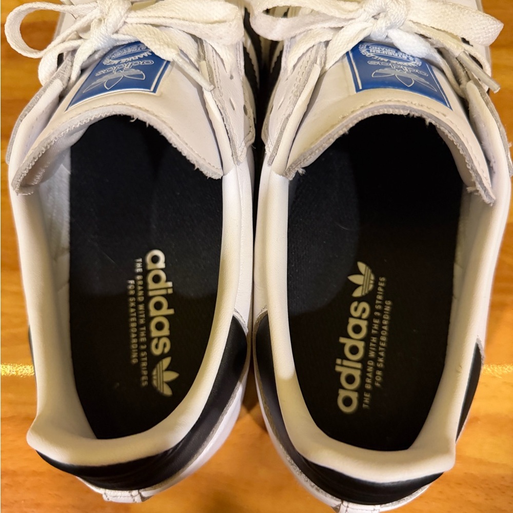 Adidas Samba - Picture 3 of 4